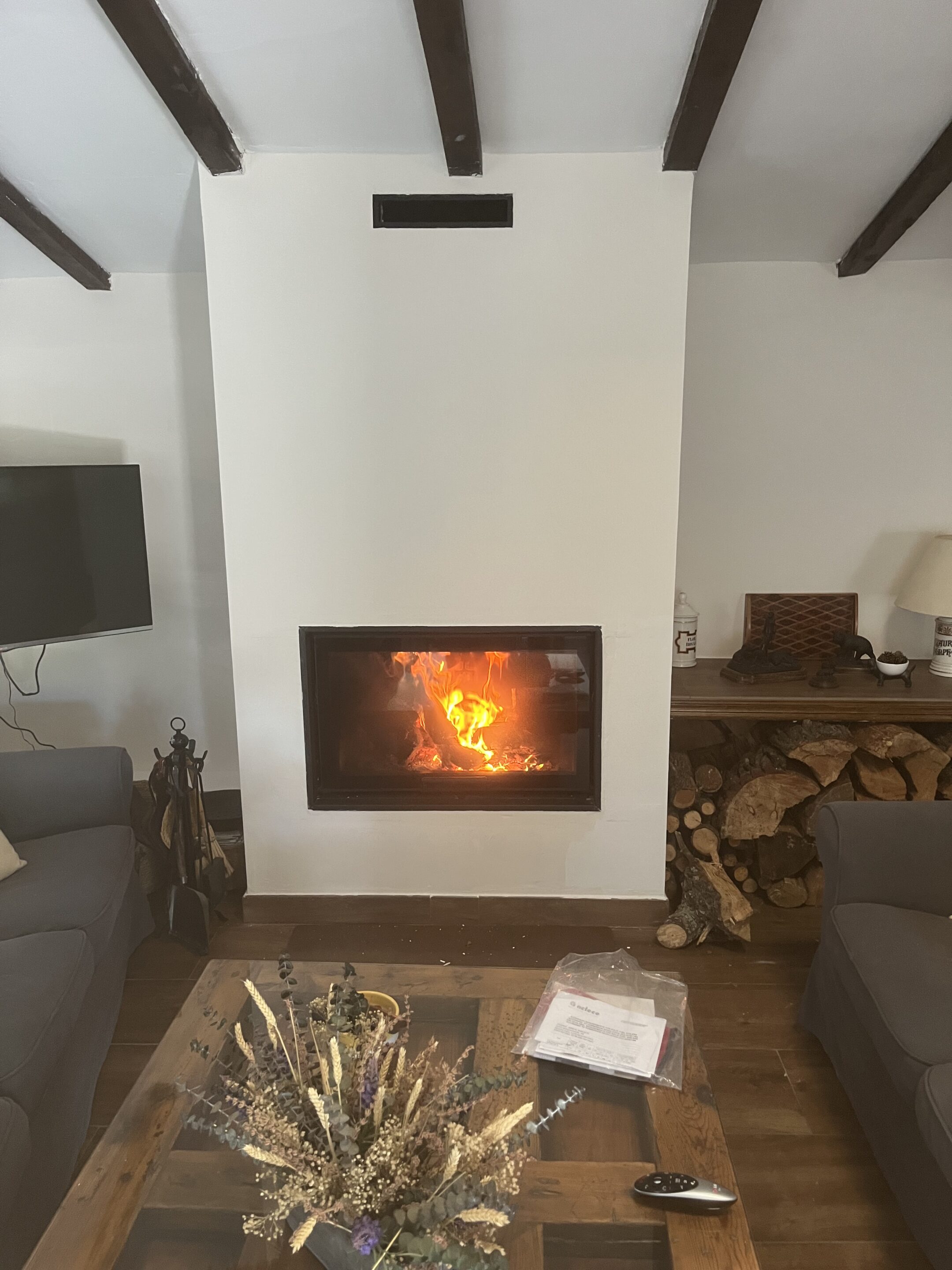 hidrochimenea con leñera